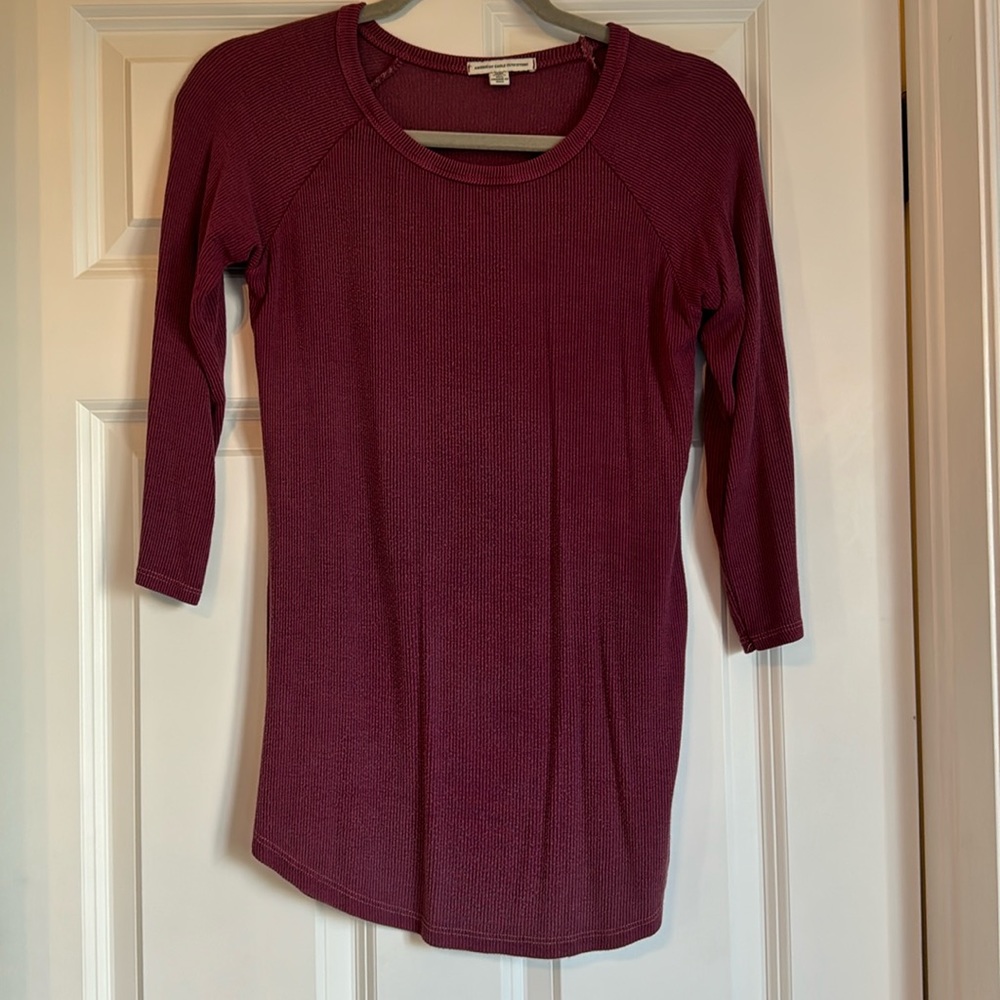 Maroon 3/4 T shirt from AE